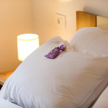 Apartment Grace, Feel At Home - Away From Home Split Buitenkant foto