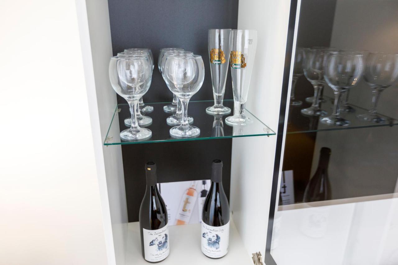 Apartment Grace, Feel At Home - Away From Home Split Buitenkant foto