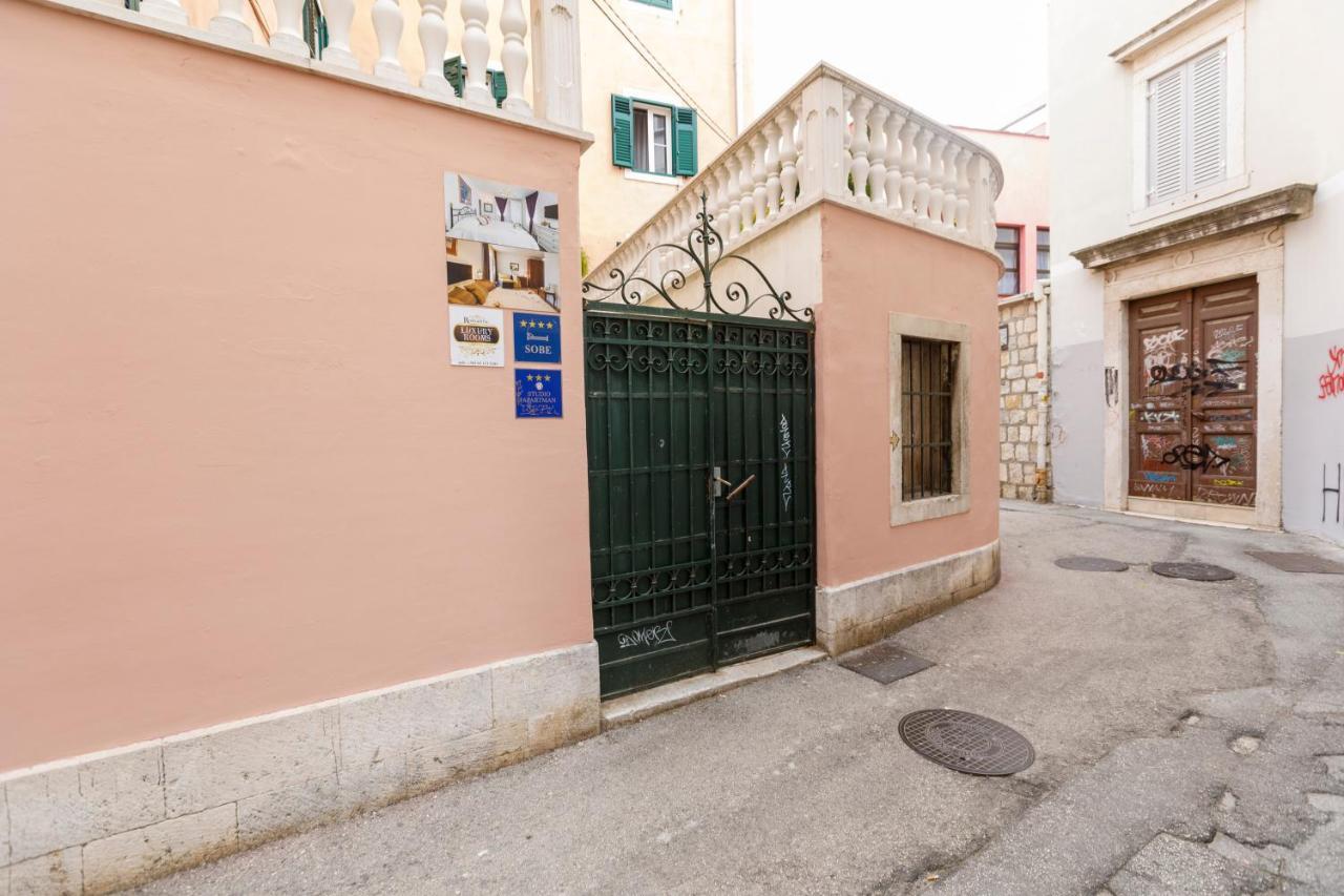 Apartment Grace, Feel At Home - Away From Home Split Buitenkant foto